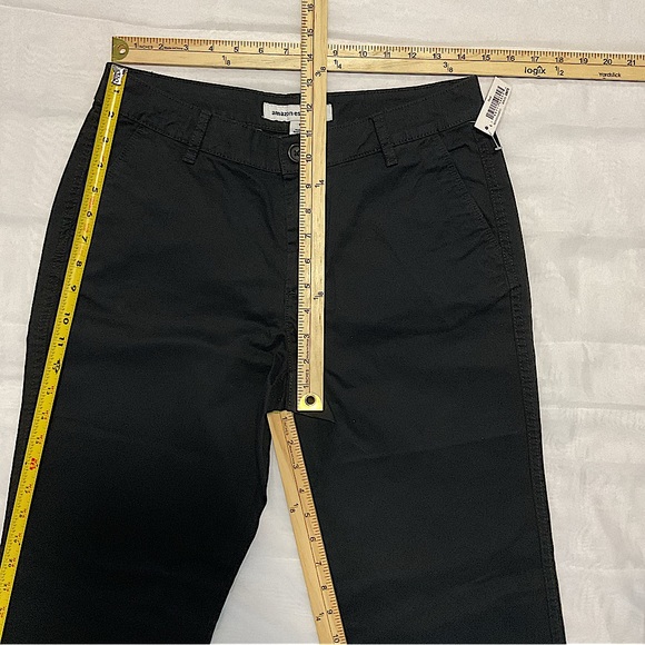 NWT Amazon Essentials Men's Straight-Fit 32 x 30 Black Flat-Front Chino Pants - Picture 2 of 12